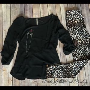 Leopard print leggings
